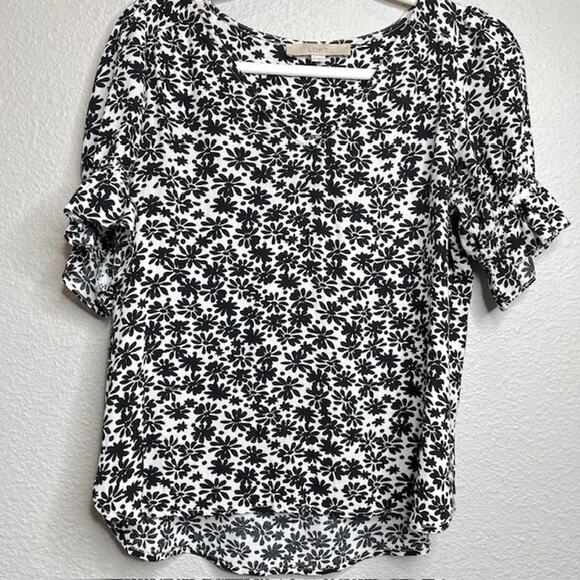 Loft Black & White Pullover Floral Blouse X-Small - Picture 6 of 11